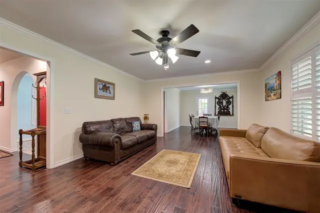 Photo 8 — 2400 Old Farm Road, Edmond, OK 73013