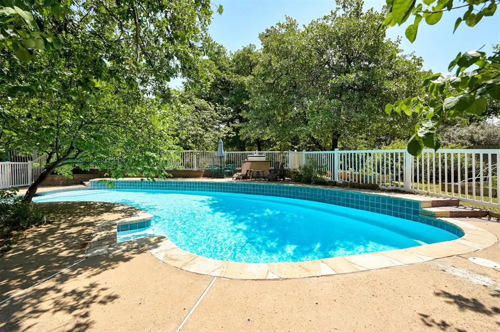 Photo 48 — 2400 Old Farm Road, Edmond, OK 73013