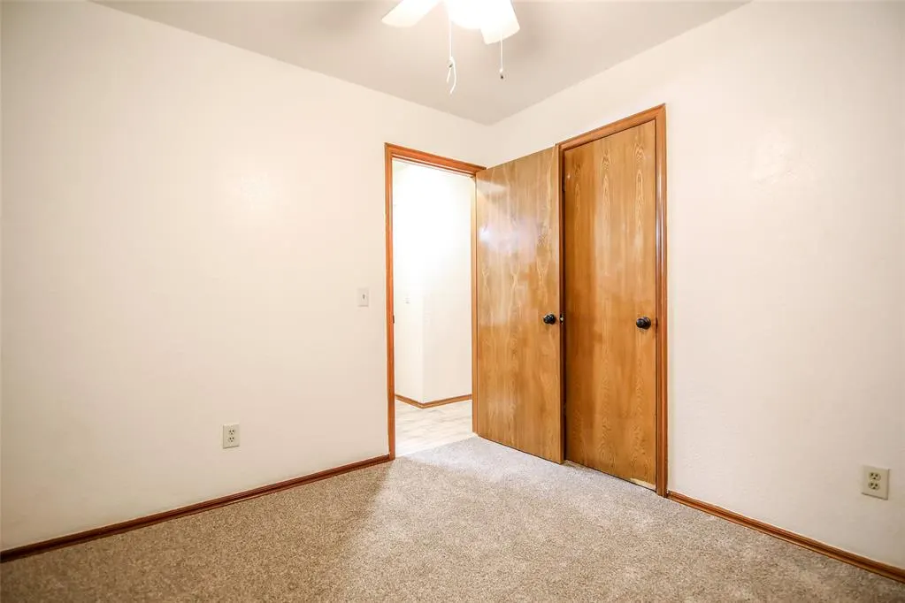 Photo 12 — 9301 Buttonwood Avenue, Moore, OK 73160