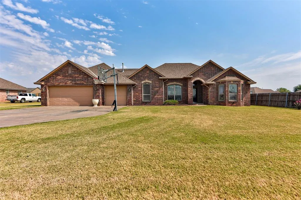 Front exterior — 3477 NE Eastridge Circle, Piedmont, OK 73078