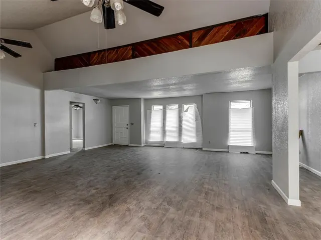 Photo 3 — 2512 Brookhaven Drive, Edmond, OK 73034
