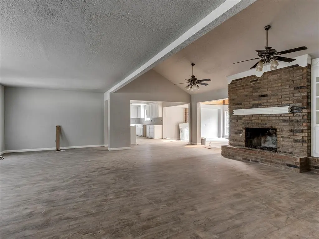 Photo 6 — 2512 Brookhaven Drive, Edmond, OK 73034