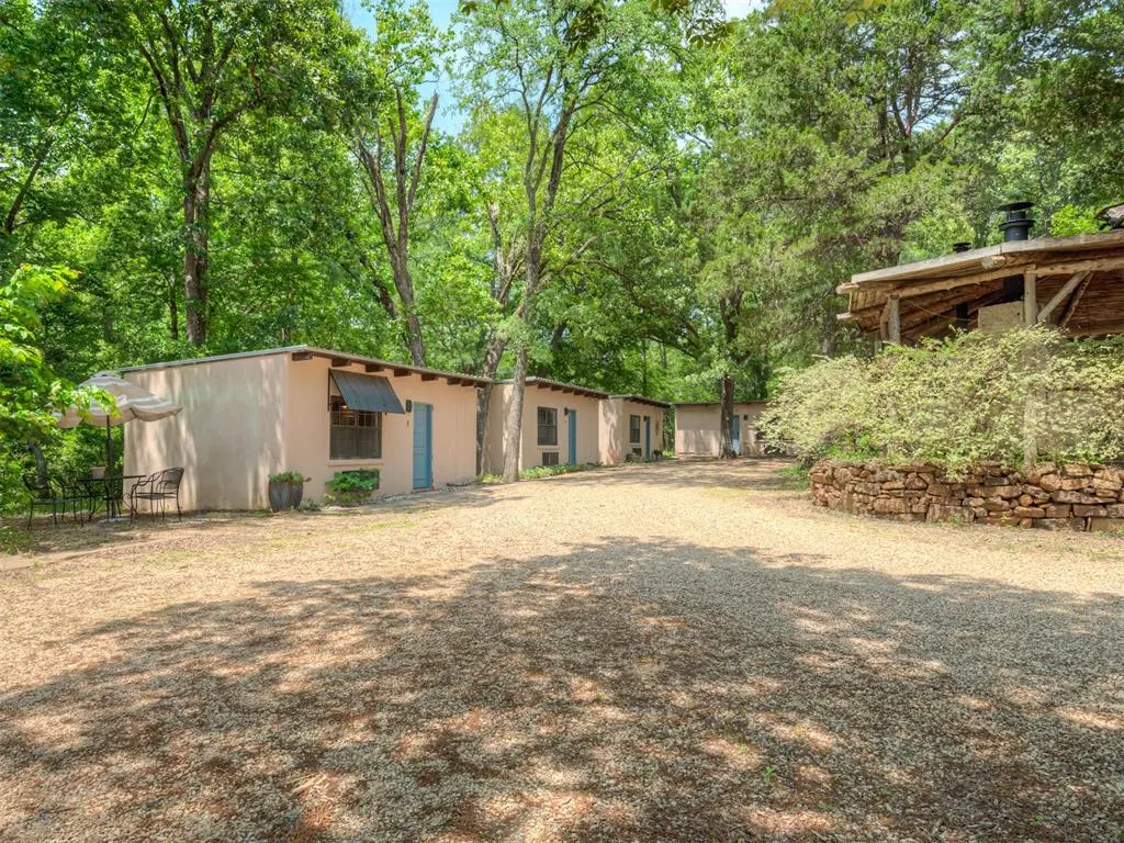 Photo 2 — 98413 OK-100 Highway, Gore, OK 74435