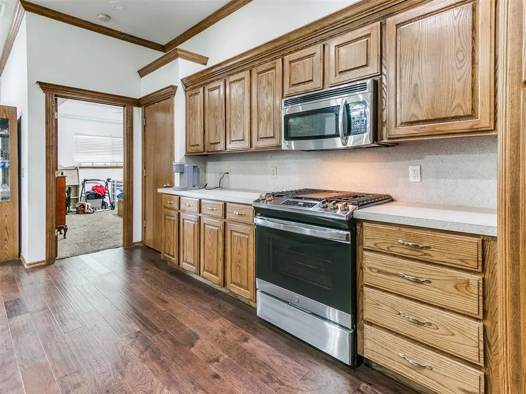 Photo 18 — 15509 Vicki Drive, Oklahoma City, OK 73170