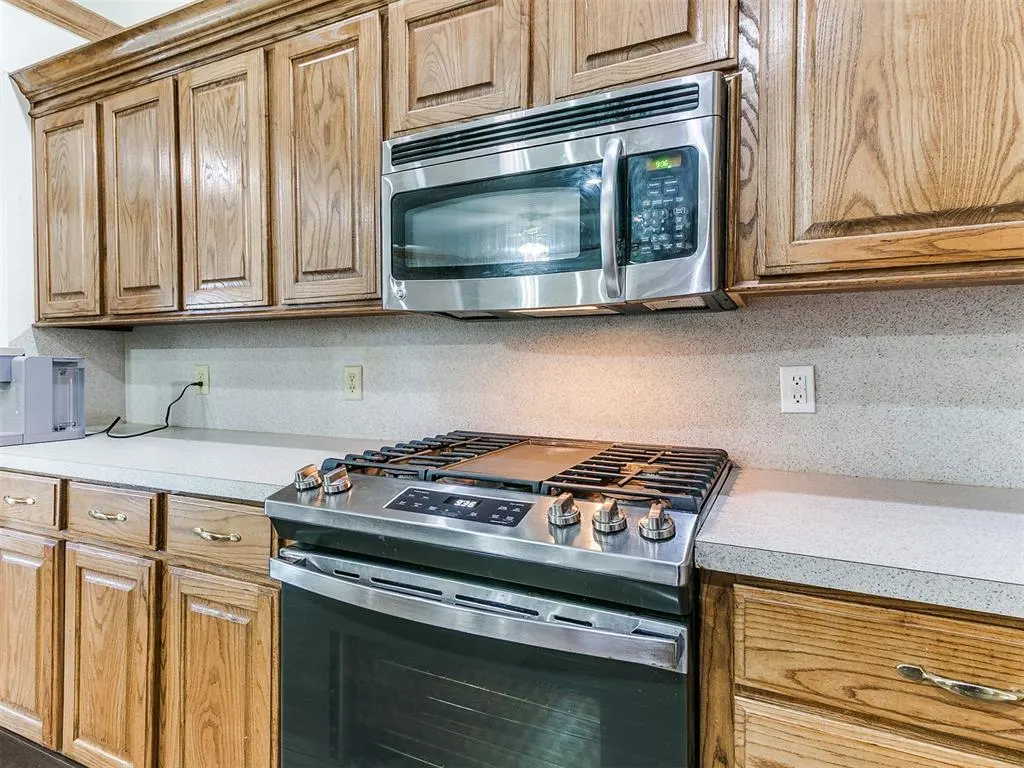 Photo 19 — 15509 Vicki Drive, Oklahoma City, OK 73170
