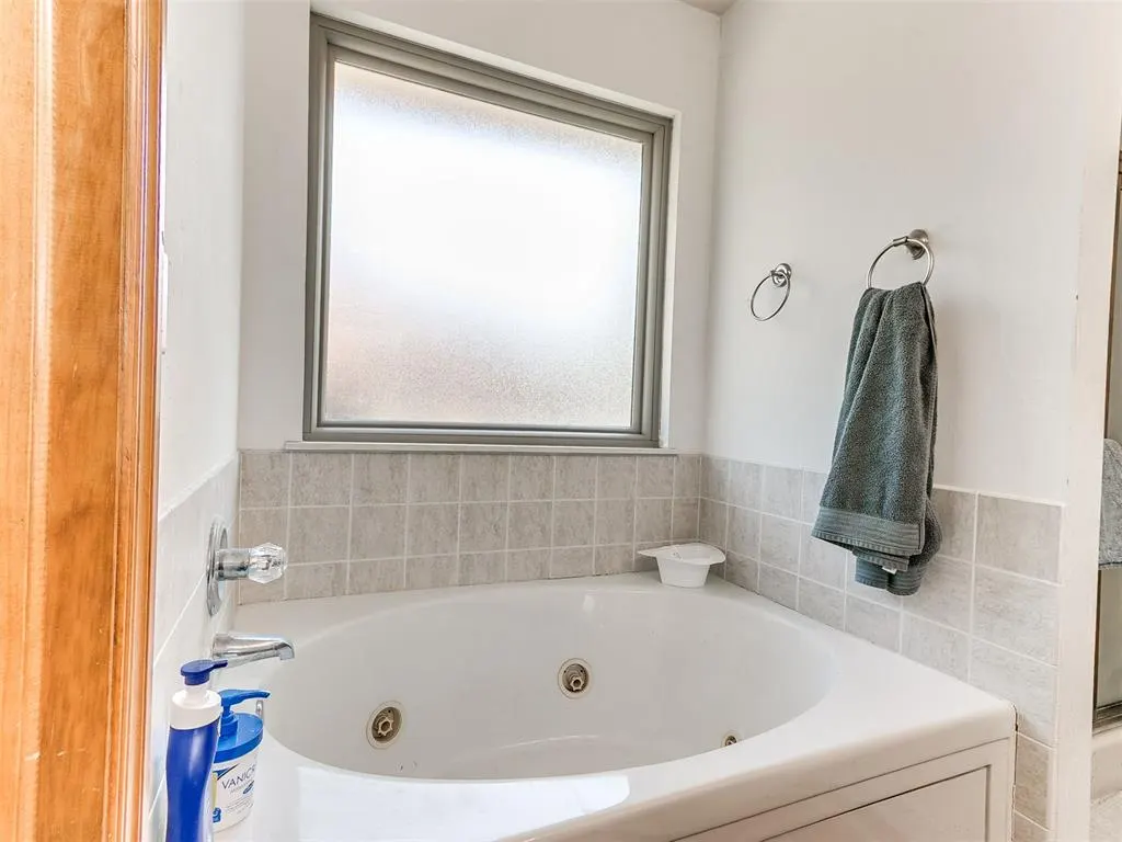 Photo 28 — 15509 Vicki Drive, Oklahoma City, OK 73170