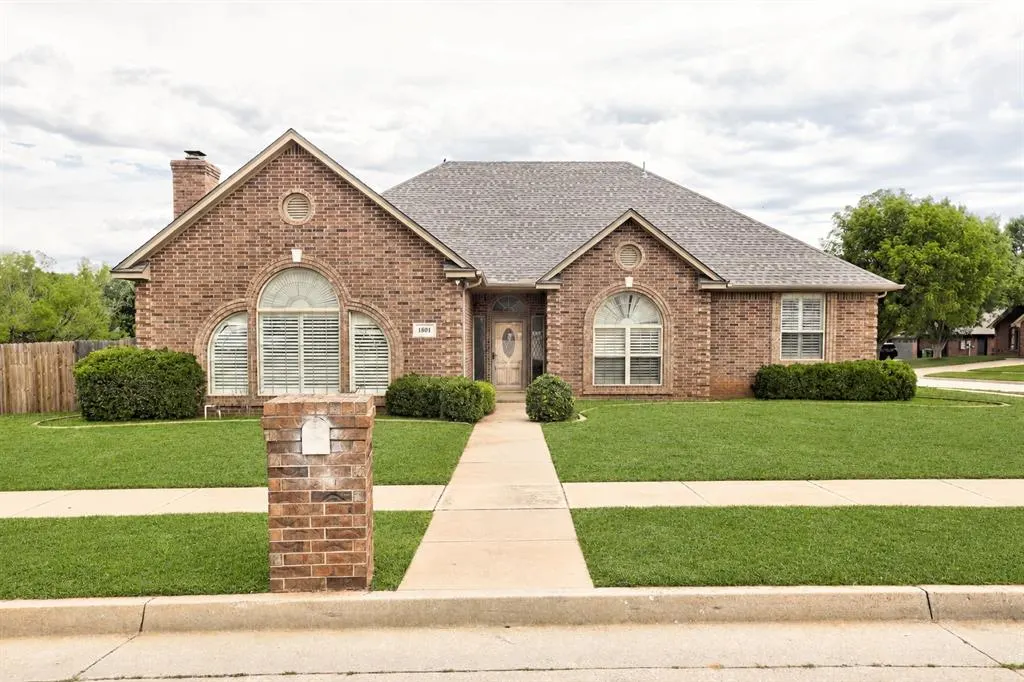 Front exterior — 1801 Churchill Road, Yukon, OK 73099
