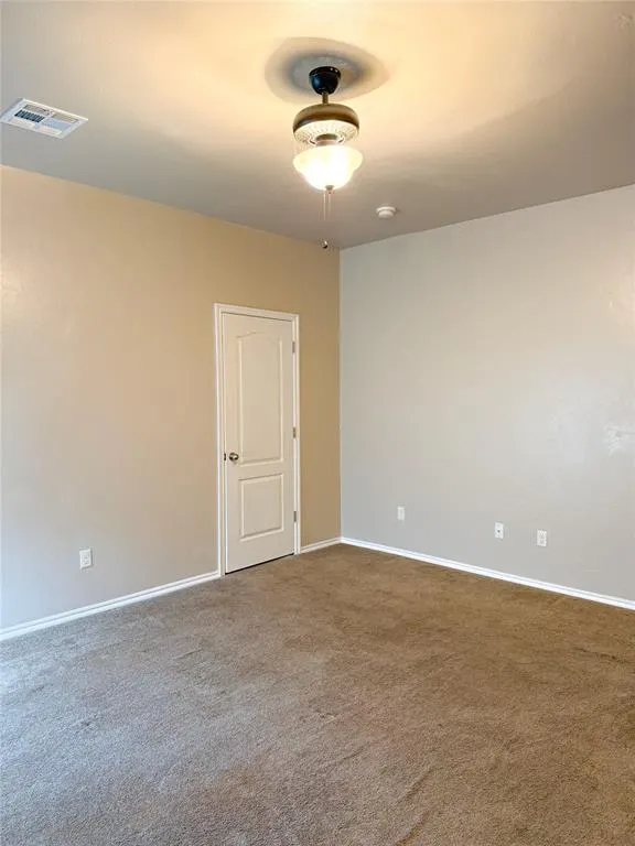 Photo 14 — 8405 SW 49th Circle, Oklahoma City, OK 73179