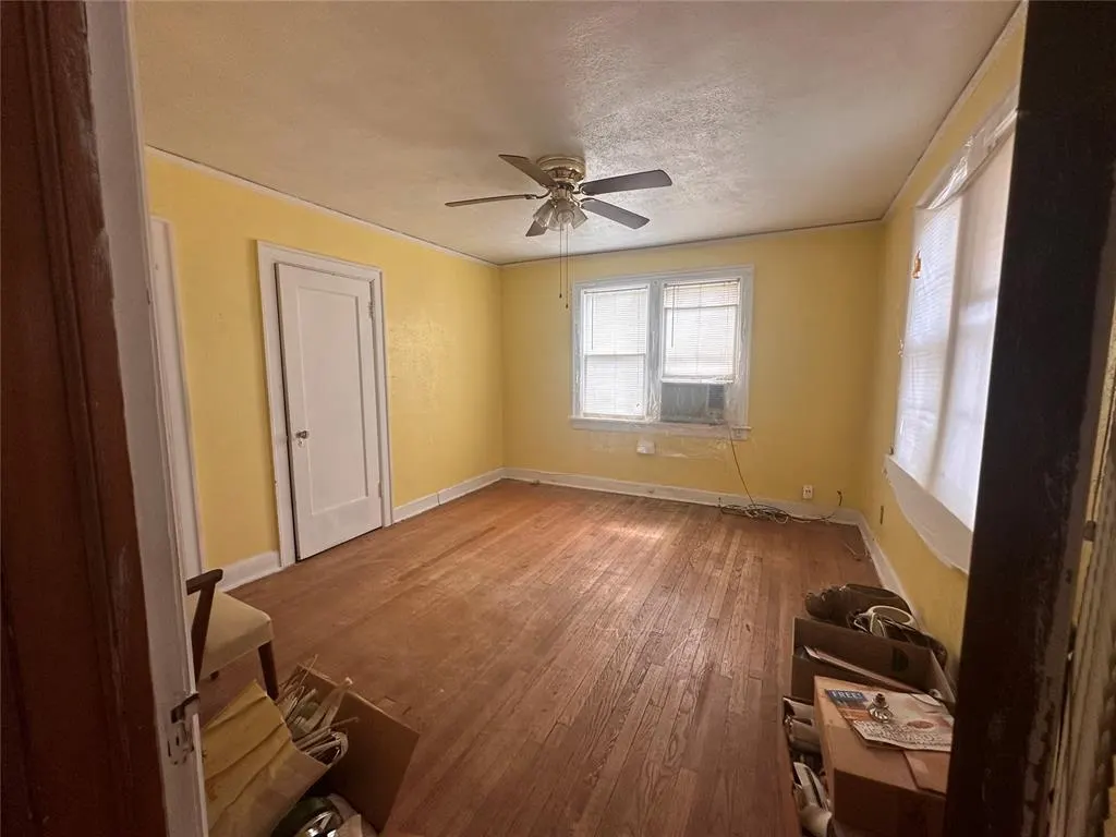 Photo 3 — 941 NE 20th Street, Oklahoma City, OK 73105