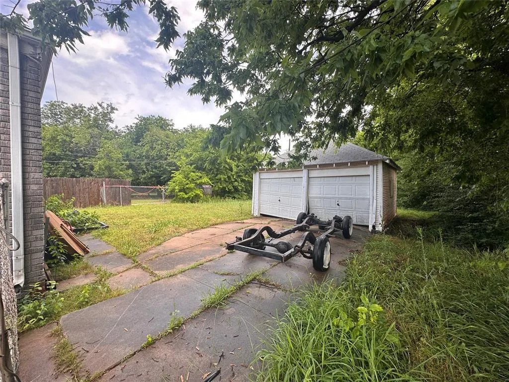 Photo 21 — 941 NE 20th Street, Oklahoma City, OK 73105