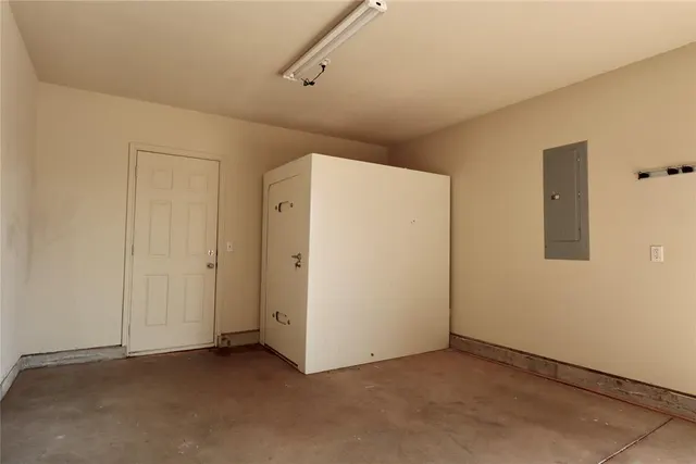Photo 4 — 104278 Homestead Drive, McLoud, OK 74851