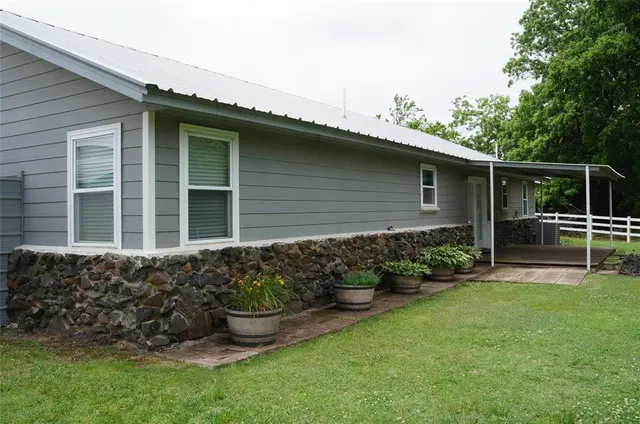 Photo 3 — 29871 N 150th Street, Wayne, OK 73095