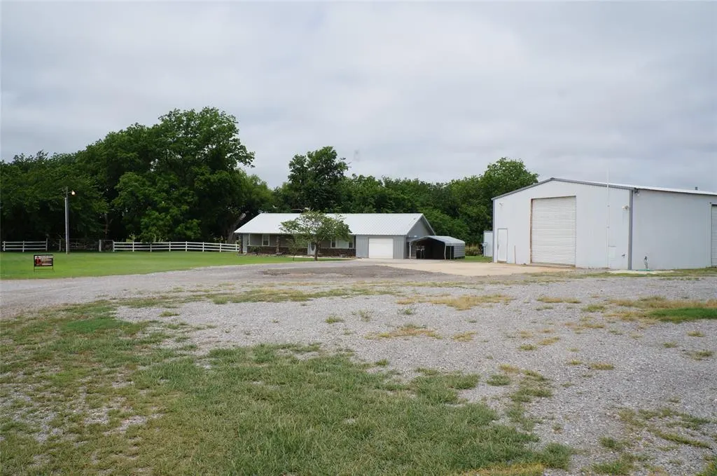 Photo 8 — 29871 N 150th Street, Wayne, OK 73095