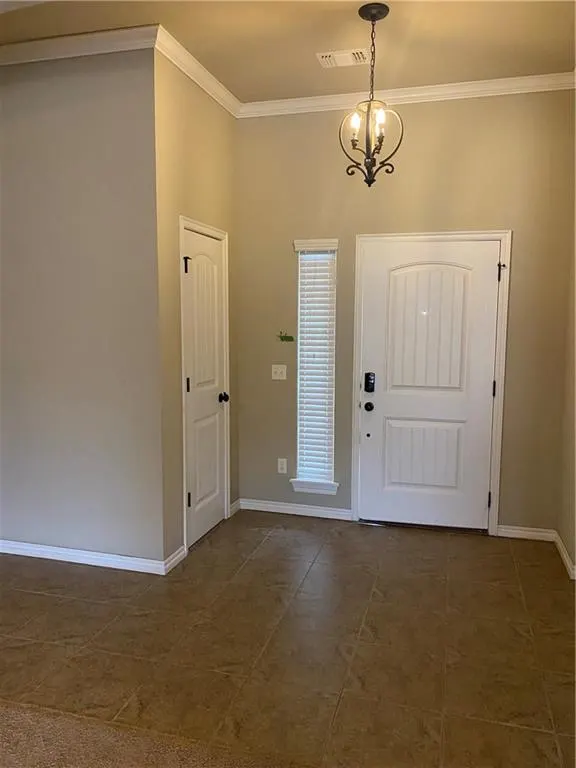 Photo 2 — 1418 Spoonwood Road, Norman, OK 73071
