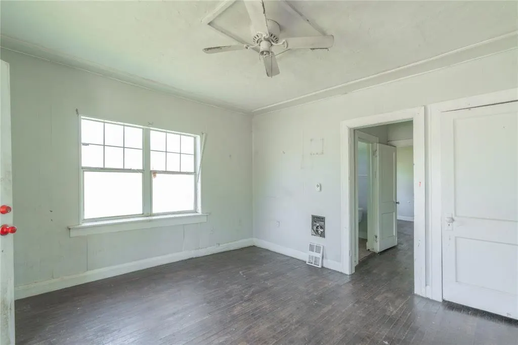 Photo 3 — 820 W Highland Street, Shawnee, OK 74801