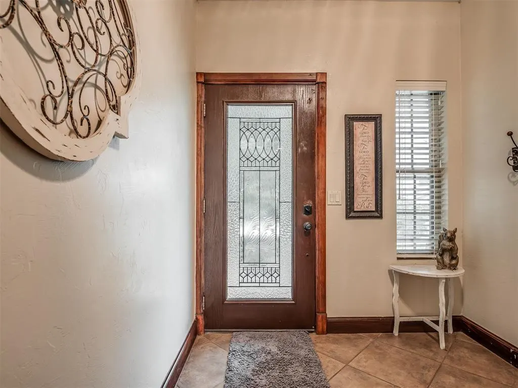 Photo 9 — 210 S Adams Street, Pocasset, OK 73079