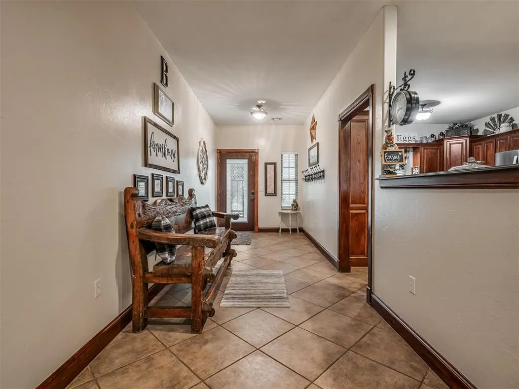 Photo 10 — 210 S Adams Street, Pocasset, OK 73079