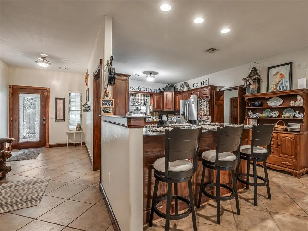 Photo 18 — 210 S Adams Street, Pocasset, OK 73079