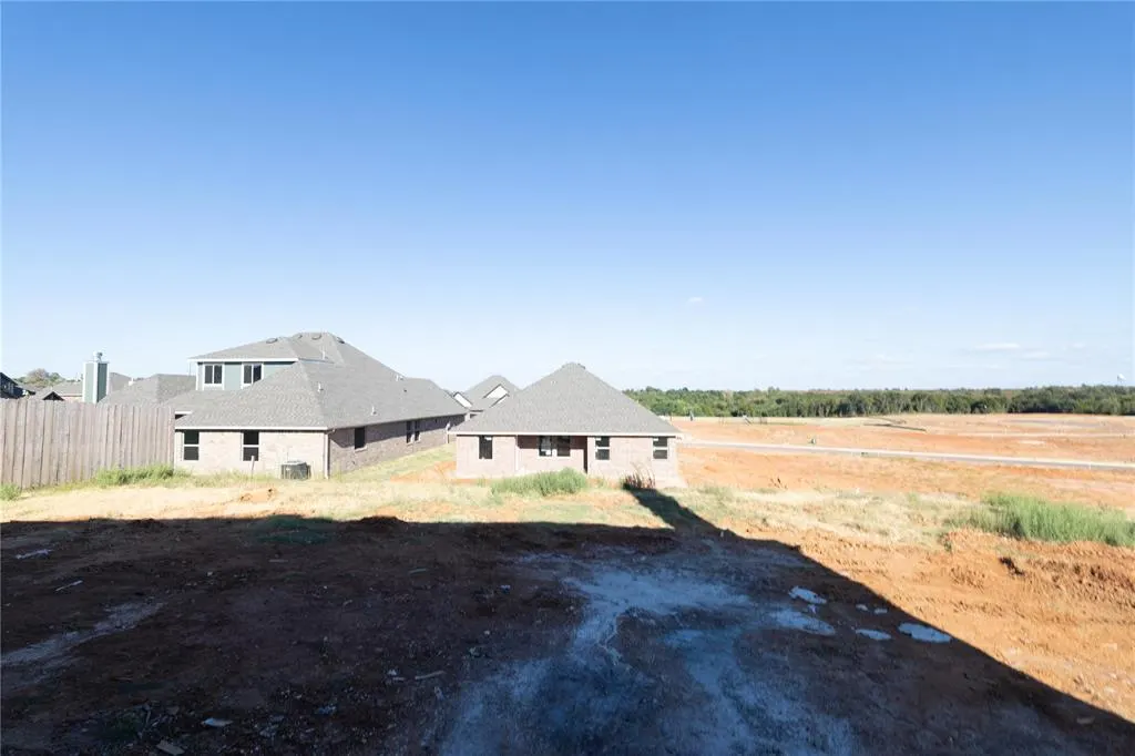 Photo 7 — 804 Nimblewill Lane, Choctaw, OK 73020