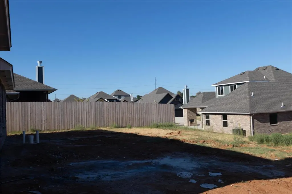 Photo 8 — 804 Nimblewill Lane, Choctaw, OK 73020