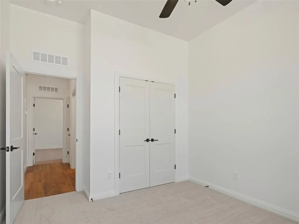 Photo 7 — 3704 Bedrock Drive, Norman, OK 73069