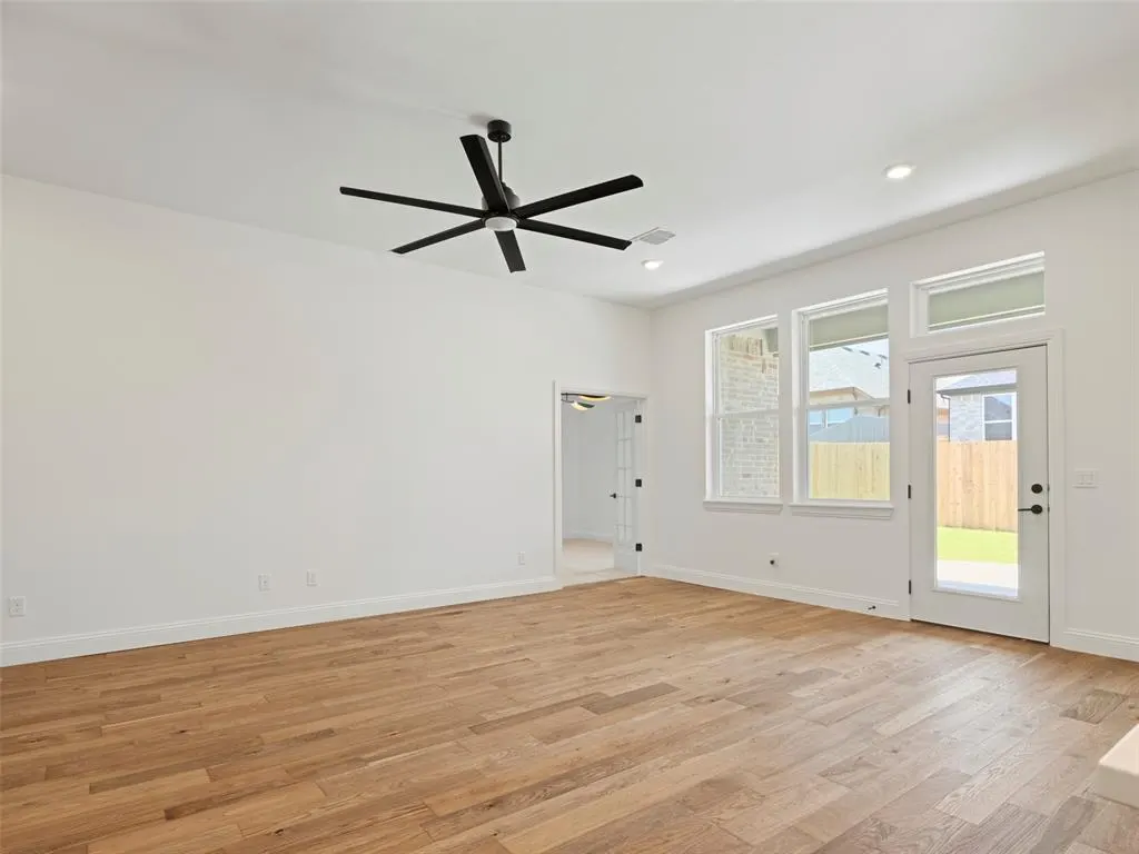 Photo 18 — 3704 Bedrock Drive, Norman, OK 73069