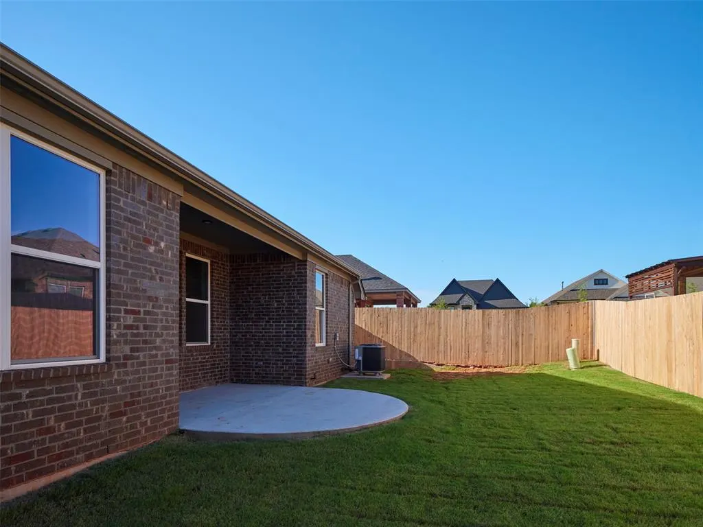 Photo 32 — 3704 Bedrock Drive, Norman, OK 73069