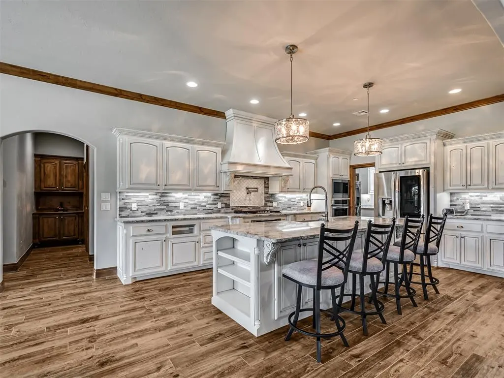 Photo 2 — 14425 SE 37th Place, Choctaw, OK 73020