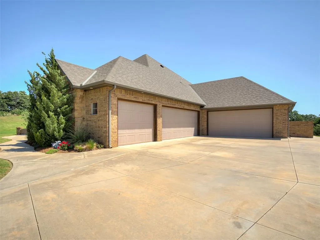 Photo 7 — 14425 SE 37th Place, Choctaw, OK 73020