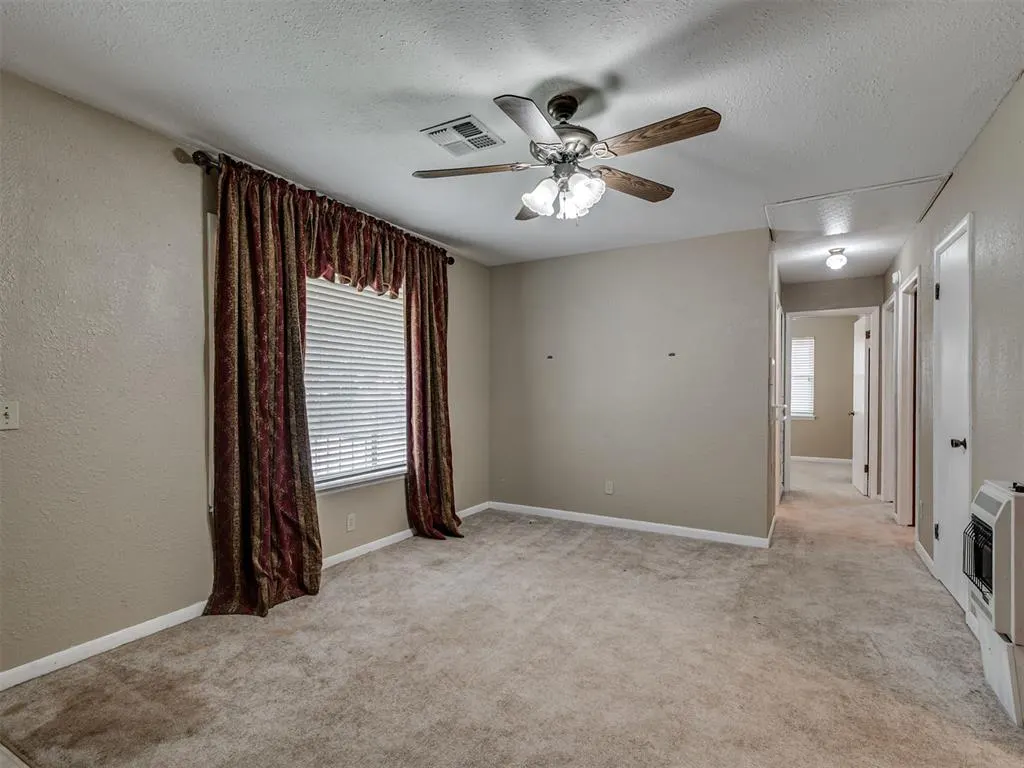 Photo 8 — 20810 Silver Street, Harrah, OK 73045
