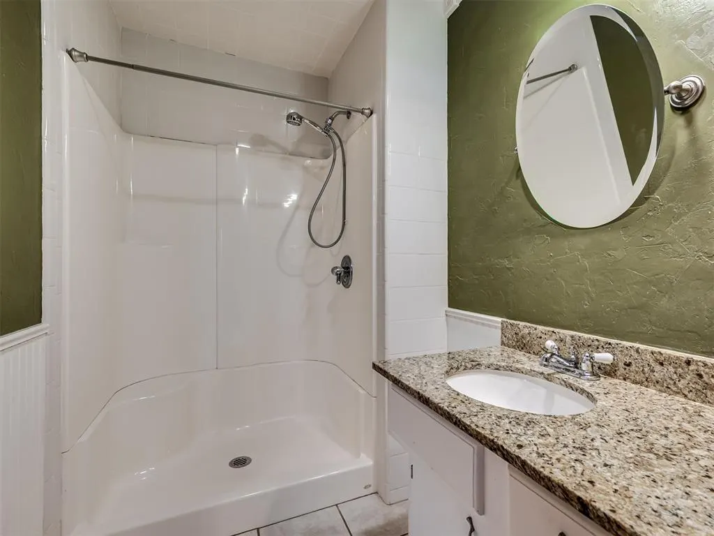 Photo 18 — 20810 Silver Street, Harrah, OK 73045