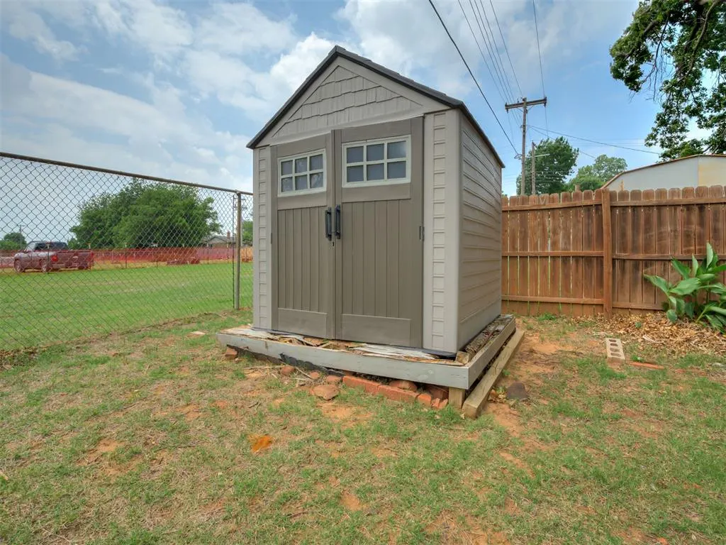 Photo 34 — 20810 Silver Street, Harrah, OK 73045