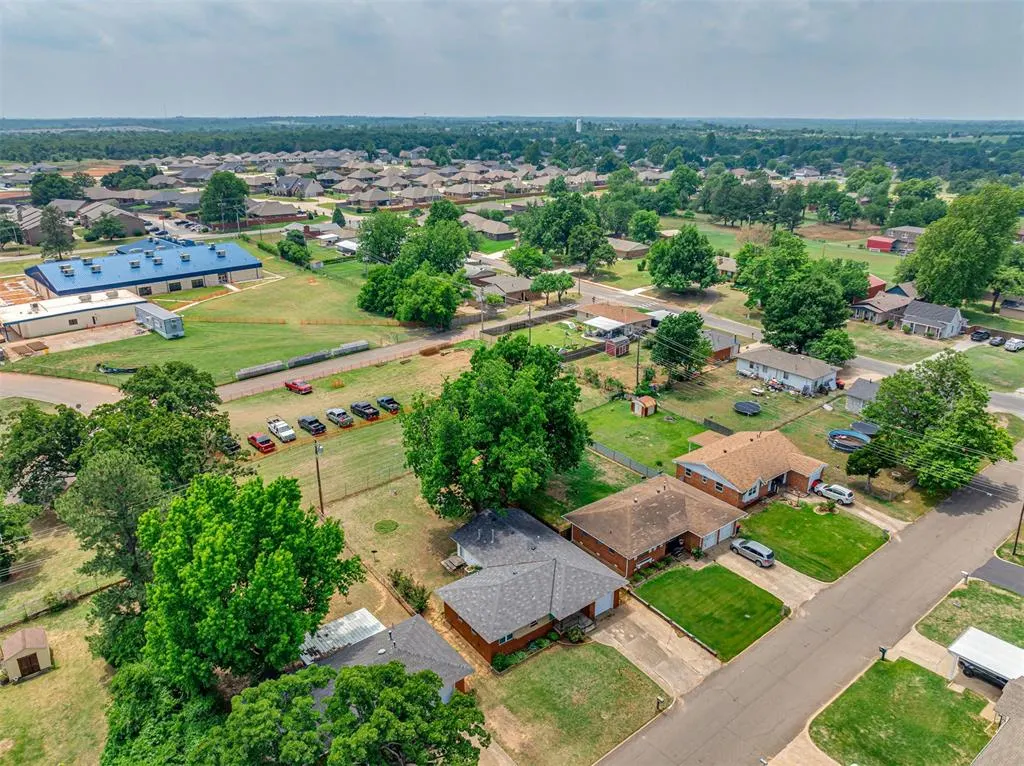Photo 39 — 20810 Silver Street, Harrah, OK 73045