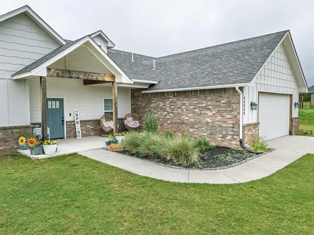Photo 3 — 44008 Silver Spur, Shawnee, OK 74801