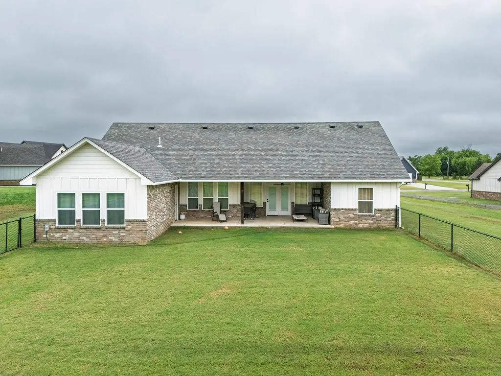 Photo 29 — 44008 Silver Spur, Shawnee, OK 74801