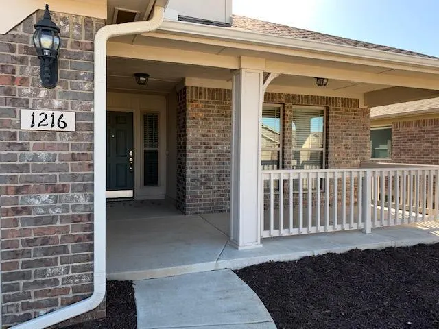 Photo 2 — 1216 SW 158th Street, Oklahoma City, OK 73170