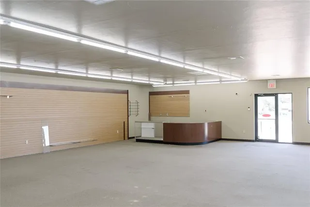Photo 8 — 1220 W 3rd Street, Elk City, OK 73644