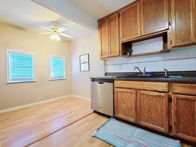 Photo 6 — 3512 N Holman Court, Midwest City, OK 73110
