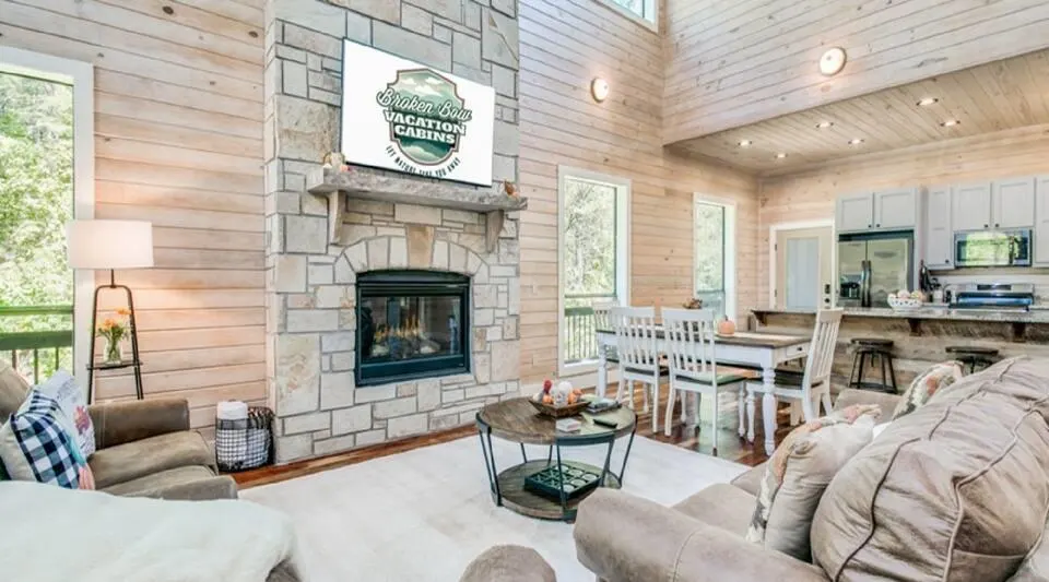Photo 4 — 384 Eagle Mountain Trail, Broken Bow, OK 74728