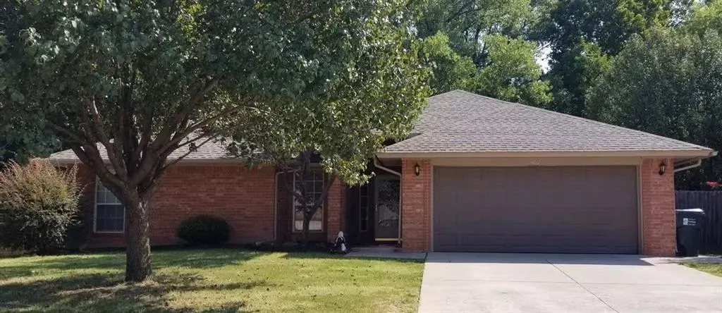 Front exterior — 309 Hood Court, Norman, OK 73072