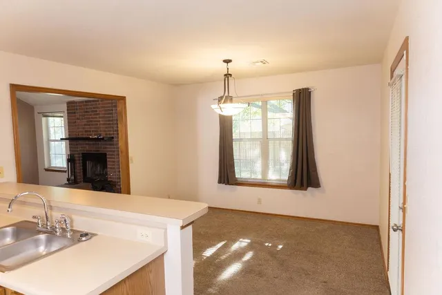 Photo 7 — 309 Hood Court, Norman, OK 73072