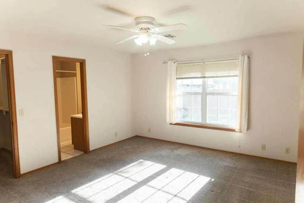 Photo 10 — 309 Hood Court, Norman, OK 73072