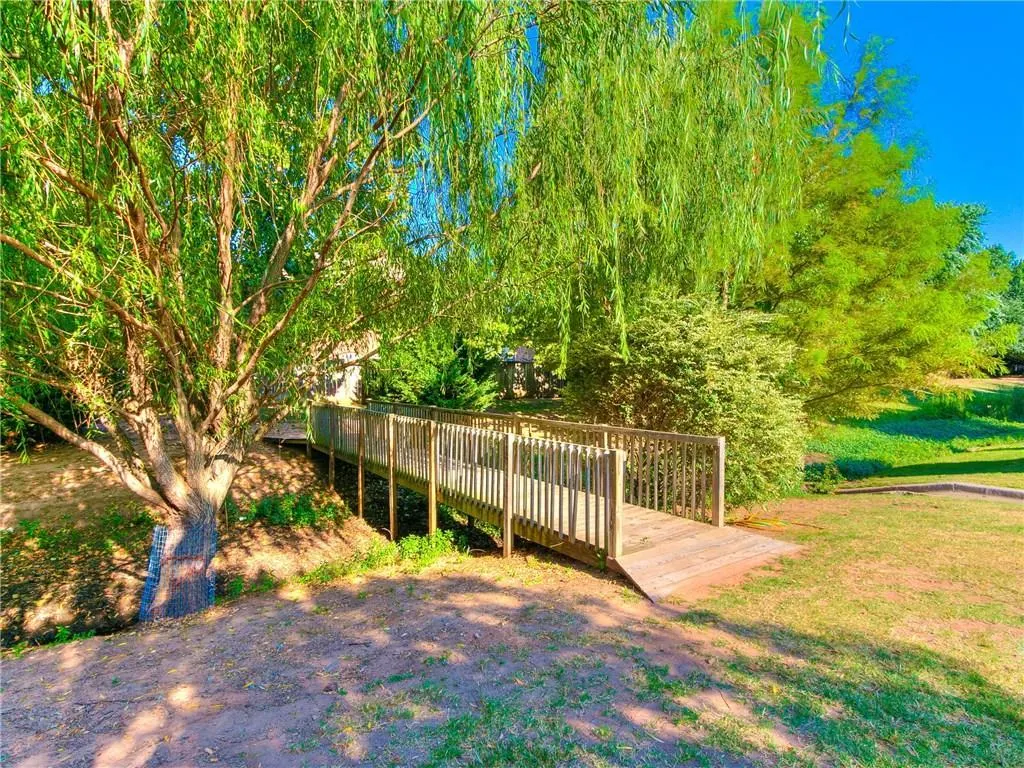 Photo 14 — 309 Hood Court, Norman, OK 73072