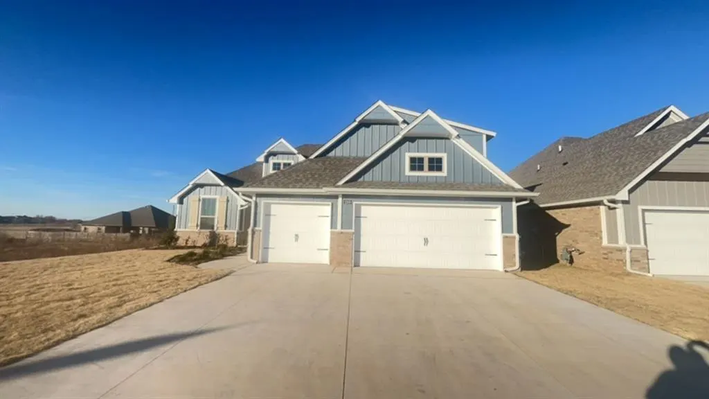 Front exterior — 2309 NW 171st Street, Edmond, OK 73012