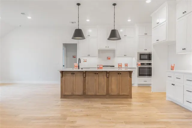 Photo 6 — 2309 NW 171st Street, Edmond, OK 73012