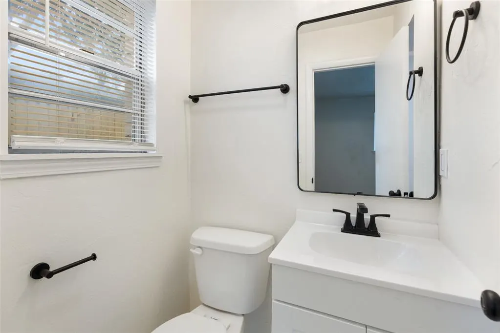 Photo 21 — 122 Kelly Drive, Moore, OK 73160