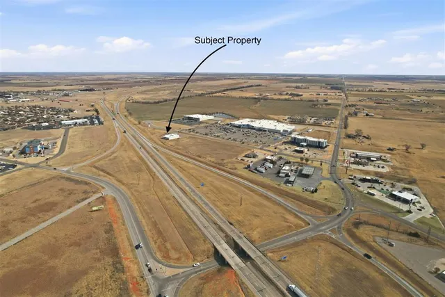 Photo 2 — 401 Regional Drive, Elk City, OK 73644