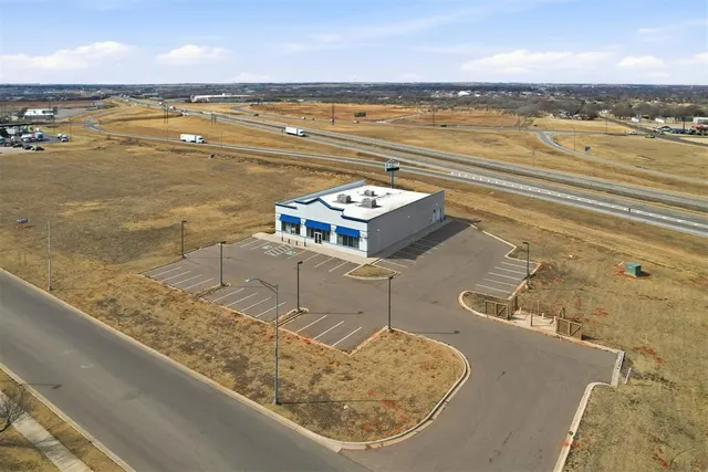 Photo 5 — 401 Regional Drive, Elk City, OK 73644