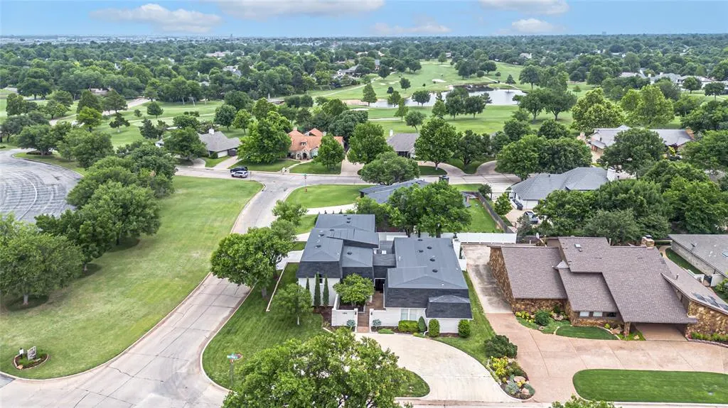 Photo 6 — 12610 Maple Ridge Road, Oklahoma City, OK 73120