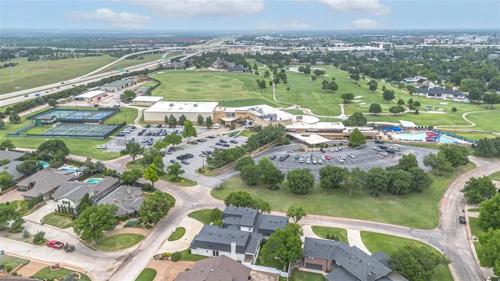 Photo 7 — 12610 Maple Ridge Road, Oklahoma City, OK 73120